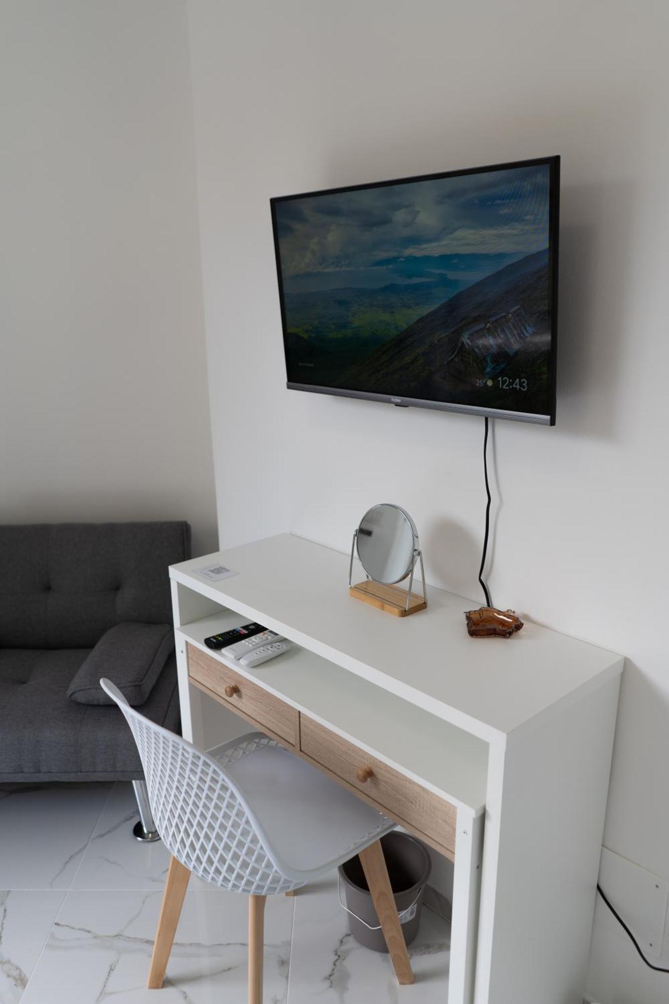 Como Lake Turati Residence Екстериор снимка